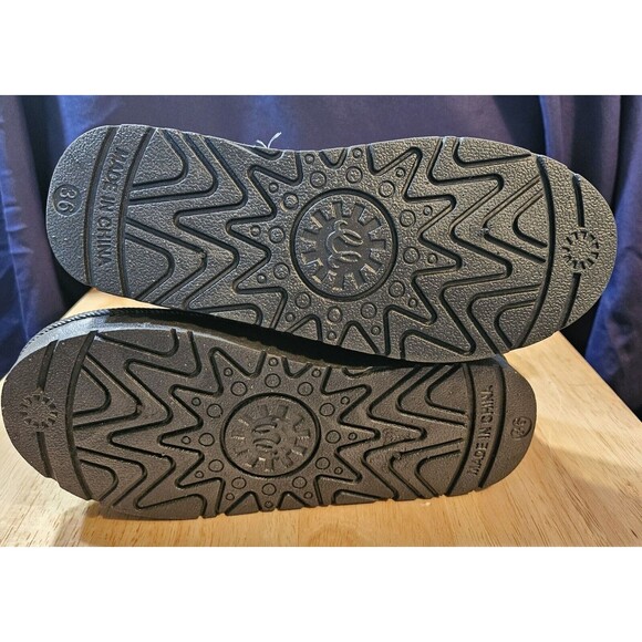 C & UG Black Faux Fur Boots Winter Boots Size 6 New - Picture 7 of 7